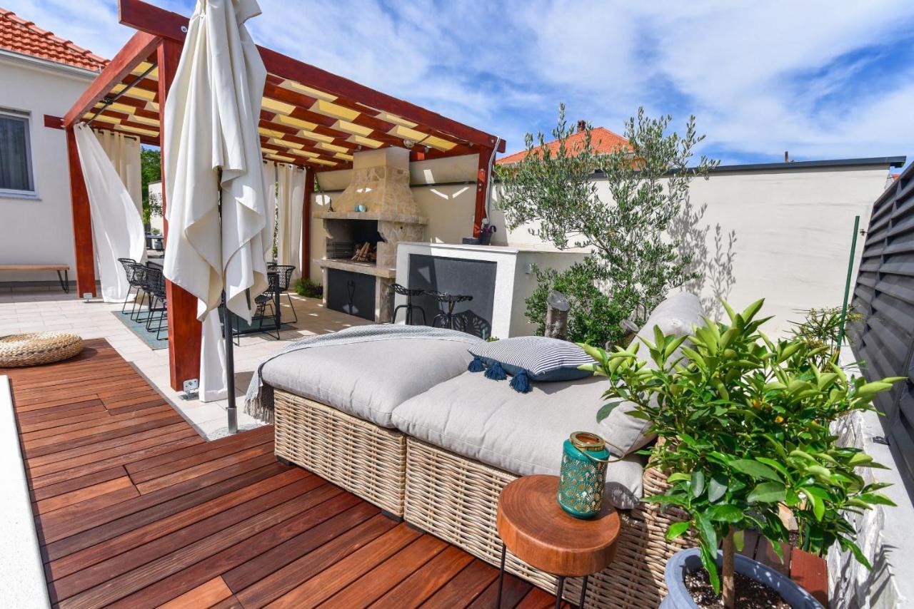 Villa Teuta Zadarvillas Екстериор снимка