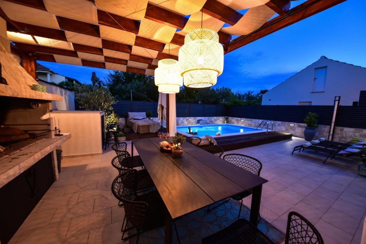Villa Teuta Zadarvillas Екстериор снимка