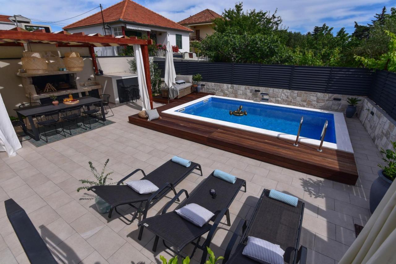 Villa Teuta Zadarvillas Екстериор снимка